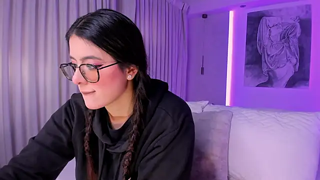 nathalie rivers online show from November 2025 11:20:02 AM