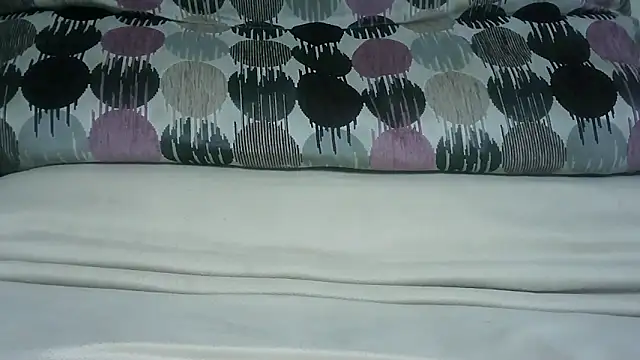 SladkiYA online show from November 2025 03:06:01 AM