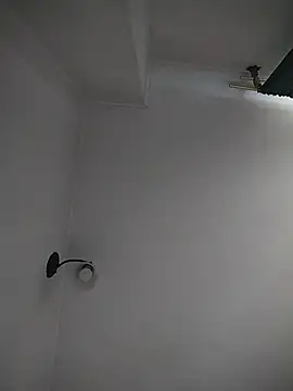 LissaThompsom online show from February 2026 01:07:01 PM