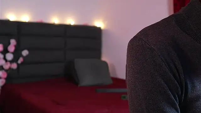 kathieandpovcock1 online show from March 2026 10:21:01 PM