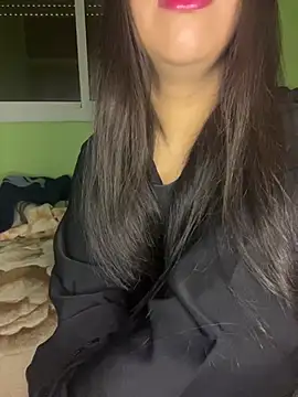 Mayacrayzi online show from April 2026 09:55:01 AM