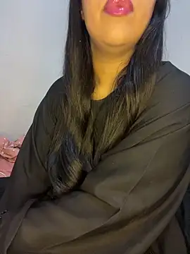 Mayacrayzi online show from September 2025 10:33:01 AM