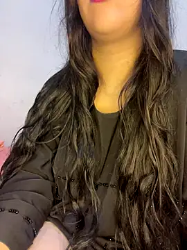 Mayacrayzi online show from October 2025 12:06:01 PM