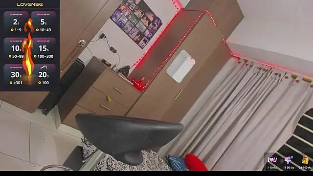 Snapshot of MissCarolinne chatting on November 2025 05:30:01 AM MissCarolinne online show from November 2025 05:30:01 AM