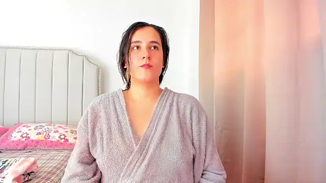 Hanna86 online show from January 2026 03:38:01 PM