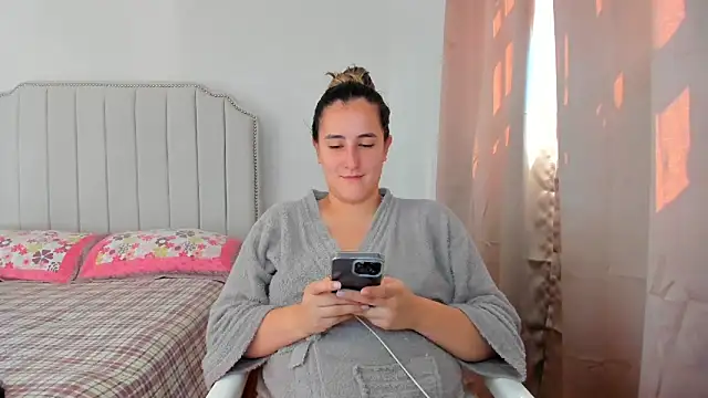 Hanna86 online show from November 2025 03:45:01 PM