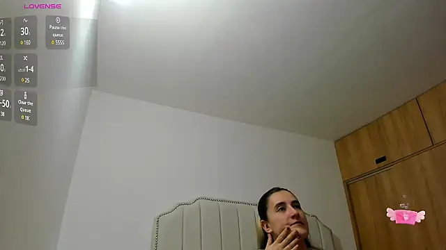 Hanna86 online show from February 2025 02:42:02 PM