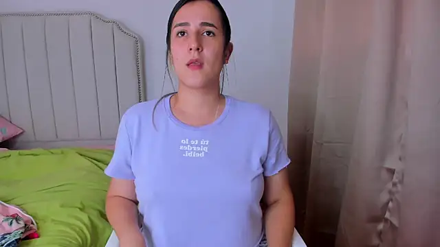 Hanna86 online show from November 2025 08:23:01 PM