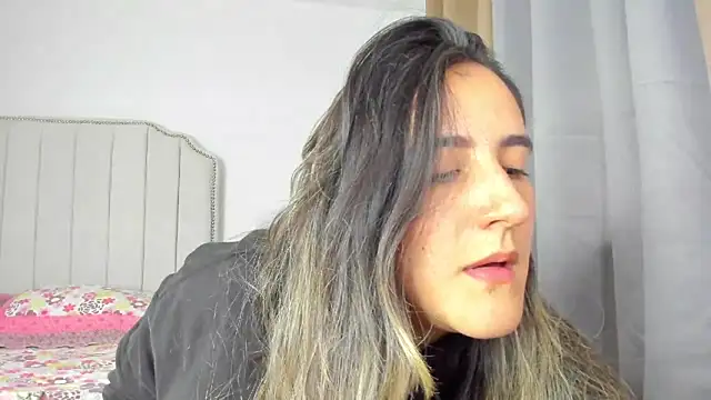 Hanna86 online show from March 2026 11:41:01 PM