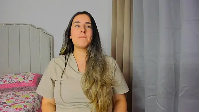 Hanna86 online show from April 2026 01:23:01 AM