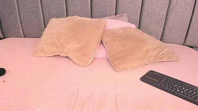 samantha stan online show from November 2025 12:08:02 PM