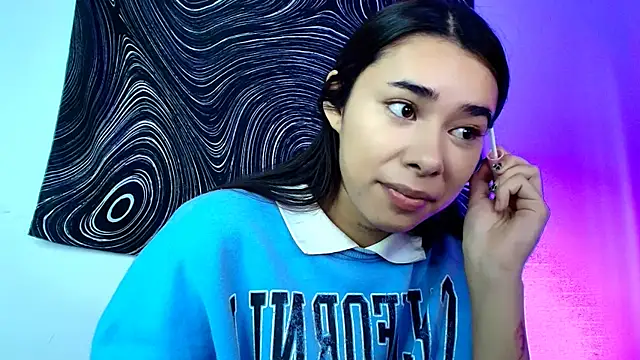 AmyOlimpo online show from July 2026 10:32:02 PM