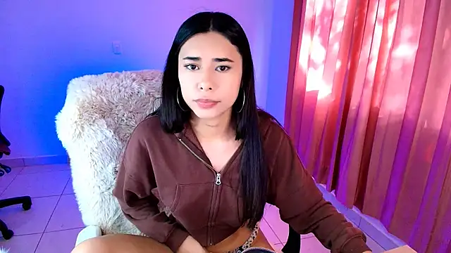 AmyOlimpo online show from December 2025 01:57:02 PM