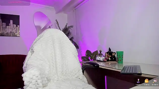 Snapshot of NebetColin chatting on November 2025 12:38:01 AM NebetColin online show from November 2025 12:38:01 AM