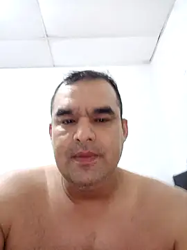 Angeelus2 online show from March 2026 01:24:01 PM