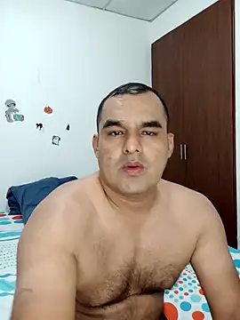 Angeelus2 online show from November 2025 05:29:02 PM