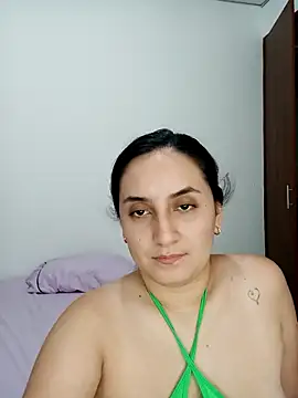Snapshot of Angeelus2 chatting on September 2025 05:16:02 PM Angeelus2 online show from September 2025 05:16:02 PM