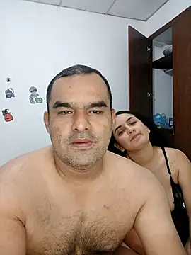 Angeelus2 online show from November 2025 04:22:02 PM