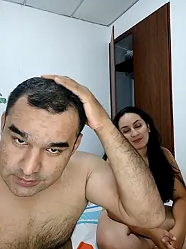 Angeelus2 online show from November 2025 04:12:02 PM