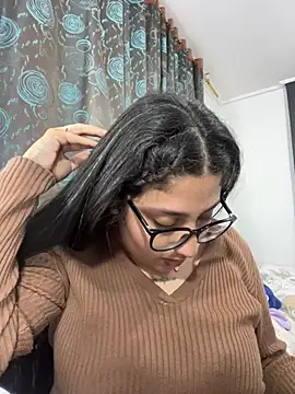 croftsmila online show from February 2026 11:06:02 PM