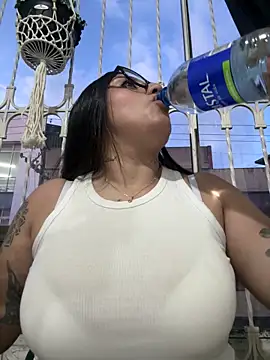 croftsmila online show from October 2025 10:57:01 PM