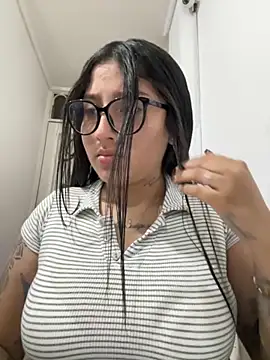 croftsmila online show from October 2025 11:50:01 PM