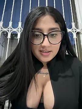 croftsmila online show from September 2025 11:16:01 PM