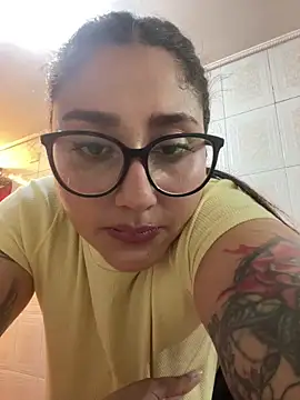 croftsmila online show from May 2026 11:53:02 PM
