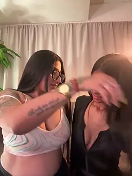 croftsmila online show from November 2025 05:00:02 AM