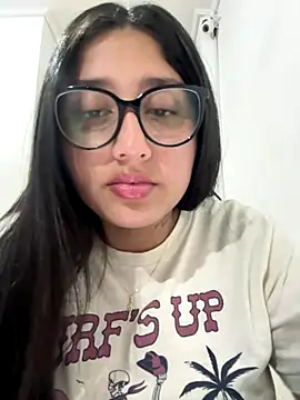 croftsmila online show from November 2025 12:25:01 AM