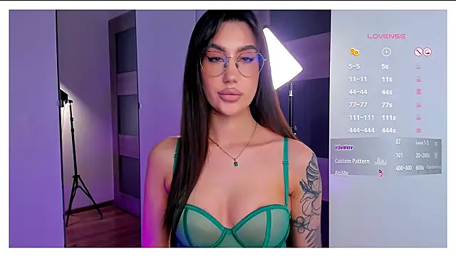 HannaHey online show from March 2026 05:36:02 PM