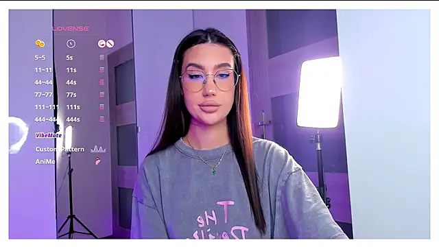 HannaHey online show from March 2026 02:19:02 PM