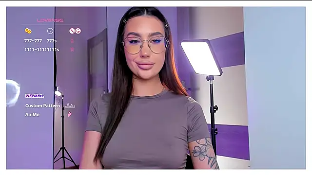 HannaHey online show from April 2026 02:47:02 PM