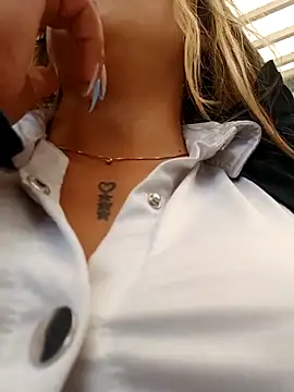 Misscata1106 online show from April 2026 06:12:02 PM