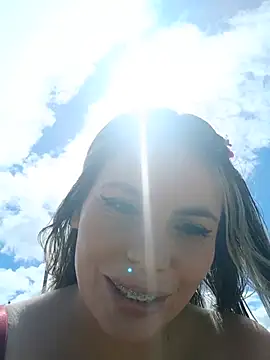 Snapshot of Misscata1106 chatting on May 2026 07:01:01 PM Misscata1106 online show from May 2026 07:01:01 PM