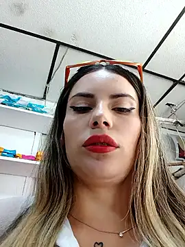 Misscata1106 online show from January 2026 07:32:02 PM