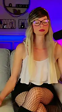 Kittychatte online show from May 2026 09:04:02 AM