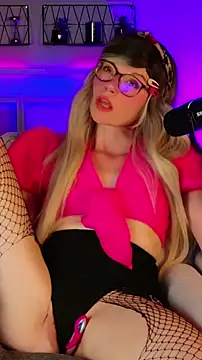 Kittychatte online show from May 2026 07:53:02 PM
