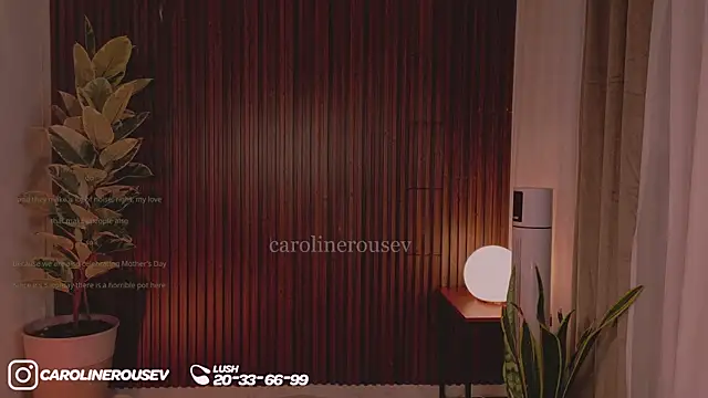 Snapshot of carolinerousev chatting on May 2026 07:39:01 PM carolinerousev online show from May 2026 07:39:01 PM