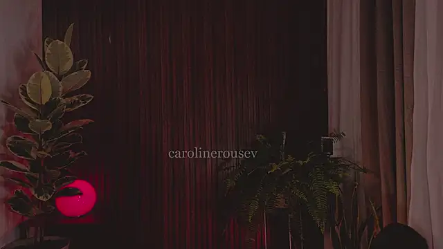 Snapshot of carolinerousev chatting on May 2026 08:18:02 PM carolinerousev online show from May 2026 08:18:02 PM