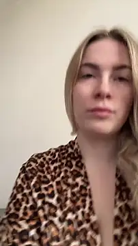 KissMissAngela online show from March 2026 07:43:02 AM