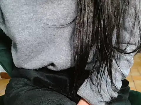 Snapshot of patatinahot87 chatting on January 2026 05:53:01 PM patatinahot87 online show from January 2026 05:53:01 PM