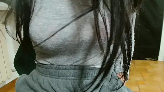 patatinahot87 online show from March 2026 04:44:01 PM