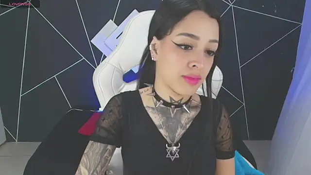 farichell online show from November 2025 09:42:02 PM