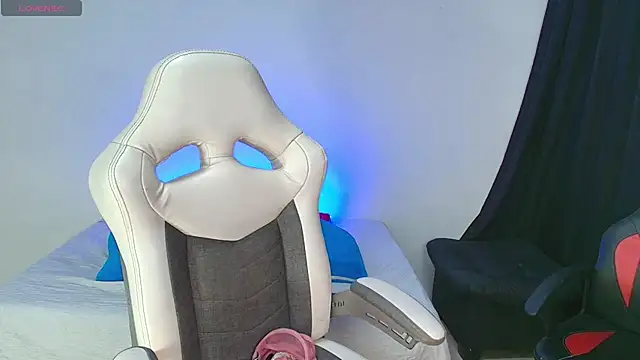 farichell online show from March 2026 07:15:02 PM