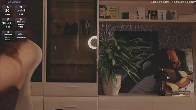 Chill out with Salvia online show from November 2025 02:27:01 PM