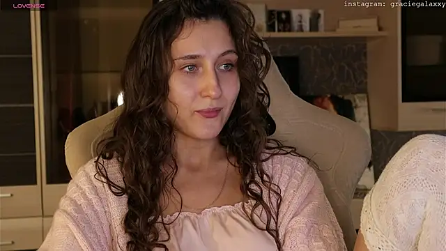 Chill out with Salvia online show from November 2025 03:38:01 PM