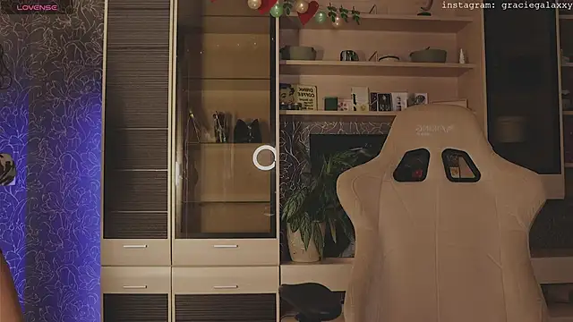 Chill out with Salvia online show from November 2025 03:59:01 PM