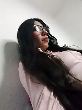 Umaru uwu online show from November 2025 07:24:02 AM