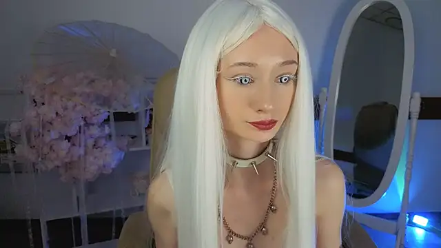 Katia Kim online show from November 2025 06:16:02 AM